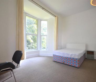 4 bedroom apartment to rent - Photo 5