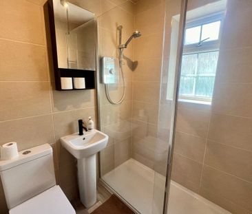 Rochford Crescent - Photo 5