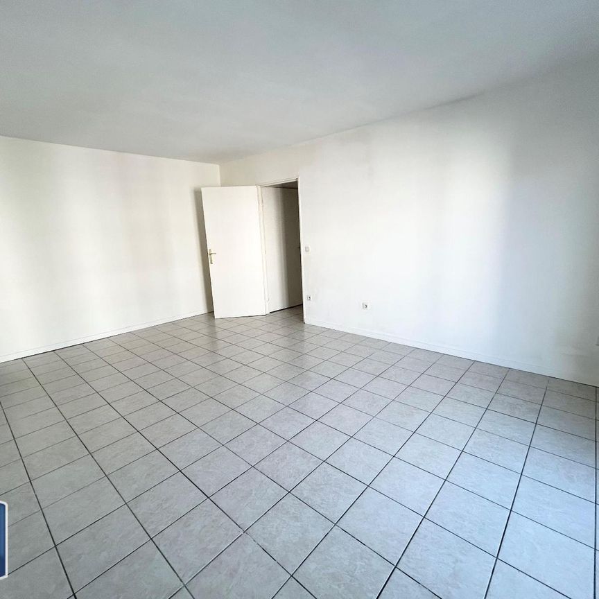 Location Appartement 2 pièces 49m² VALENCIENNES 59300 - Photo 1