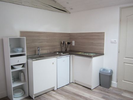 Location appartement 1 pièce, 28.64m², Fontenay-le-Comte - Photo 4