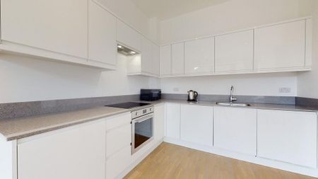 1 bedroom flat to rent - Photo 2