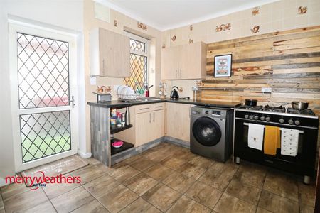 2 bed end of terrace house to rent in New Street, Barnsley, S72 - Photo 5