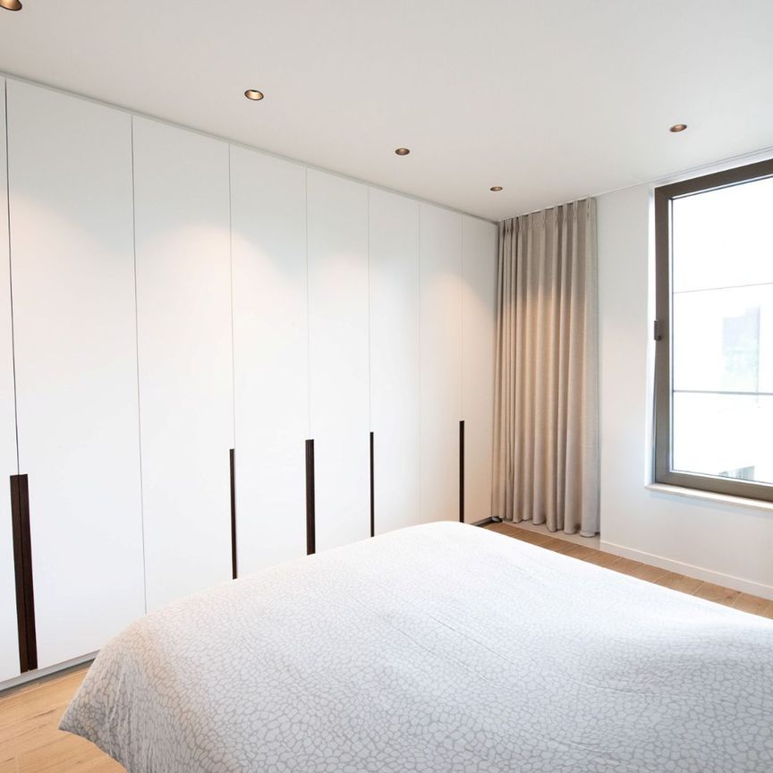 Luxueus appartement nabij de markt van Deinze. - Foto 1