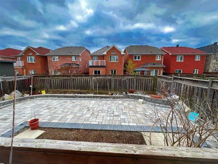 For Lease - 53 Westchester Crescent, Markham, Ontario - Photo 4