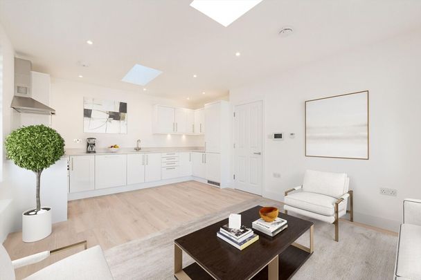 1 bedroom flat to rent on the iconic Portobello Road in Notting Hill, W11. - Photo 1