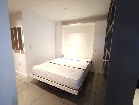 1 bedroom property to rent - Photo 3