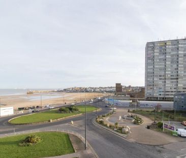 2 bedroom flat to rent - Photo 6