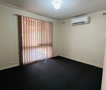 Ready to Move In ..... - Photo 5