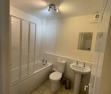 1 Bed Flat, Croham Road, CR2 - Photo 5