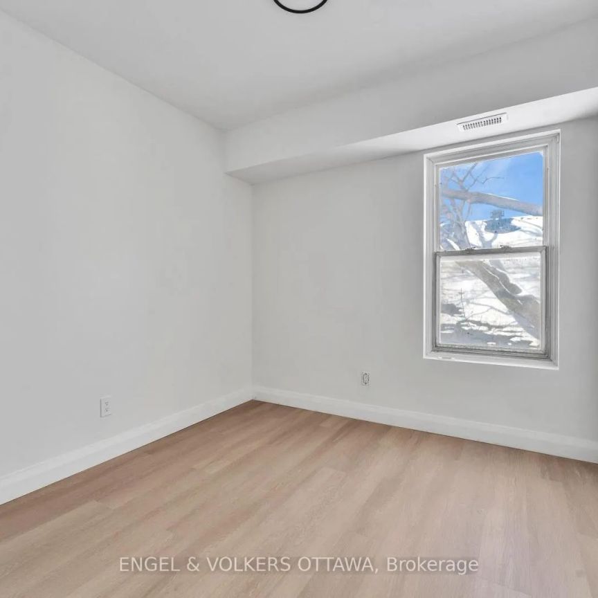 5 - 77 FLORENCE STREET - Photo 1