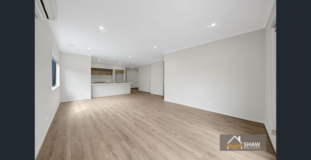 BRAND NEW Modern 4 Bedroom Family Home (Thriving Grandview Estate) - Photo 1
