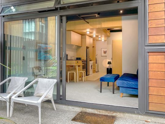 Welcome to apartment 107 in Vedado Apartments. - Photo 1