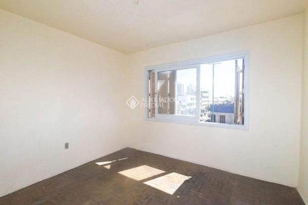 Apartamento com 2 quartos e 80m² para alugar em São Geraldo, Porto Alegre. - Photo 1