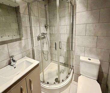 Studio to rent - Photo 6