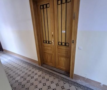 sehr zentral und ruhig gelegen mit Balkon - Stilaltbau Weyringergas... - Photo 4