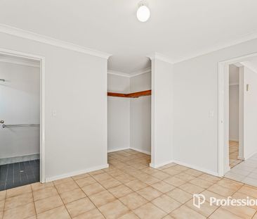 Charming 3-Bedroom 1-Bathroom House in Mirrabooka. - Photo 4
