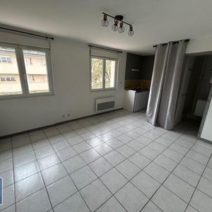Location Appartement 1 pièce 20m² BOURGES 18000 - Photo 2