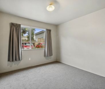 Four bedroom flat for 2027! - Photo 3