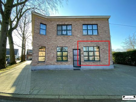 Gezellig gelijkvloers appartement in het centrum van Wuustwezel - Photo 3