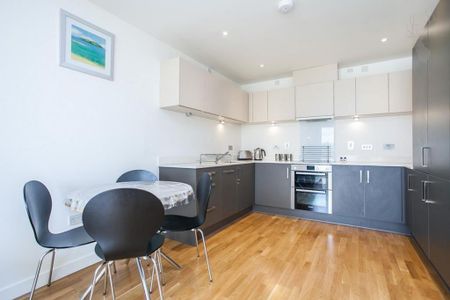 2 bedroom apartment to rent - Photo 5