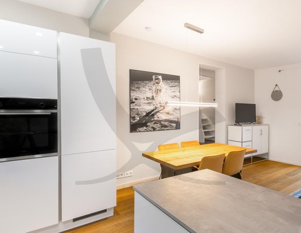 Lake Side Living - Photo 1