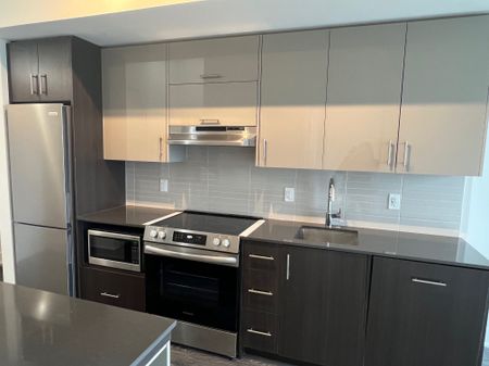 For Lease - 188 Fairview Mall Drive Unit# 825, Toronto, Ontario - Photo 4