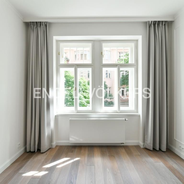 Pronájem bytu 3+kk 92 m2 - Photo 1