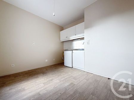 Location Appartement 2 pièces 49m² TROYES 10000 - Photo 4