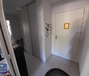 Location Appartement 2 pièces 49m² BLOIS 41000 - Photo 4