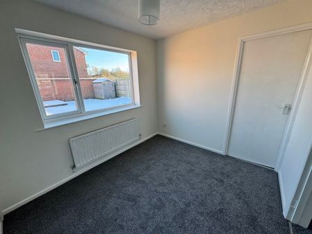 3 bed house to rent in - Photo 3