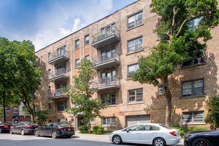 2105 Chomedey Street - Photo 2