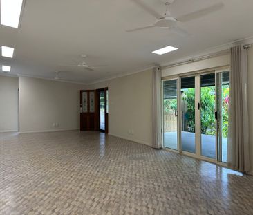 Four bedroom family home - Kuranda - Photo 2