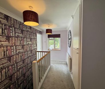 2 bedroom maisonette to rent - Photo 2