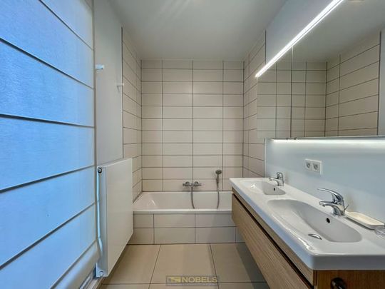 Appartement te huur - Photo 1