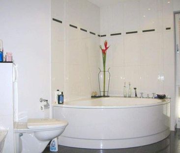 Großzügige Maisonette-Wohnung mit tollem Fernblick und Garten - Photo 4