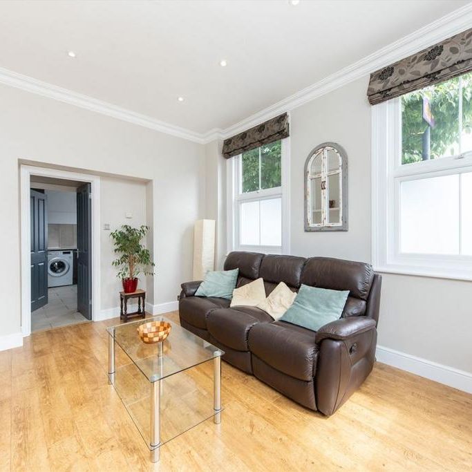 2 bedroom house to rent - Photo 1