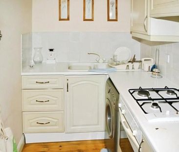 1 bedroom house to rent - Photo 3