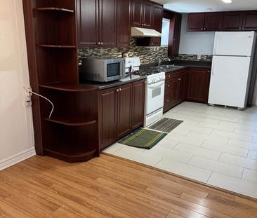 For Lease - 190 Cabana Drive Unit# B, Toronto, Ontario - Photo 4
