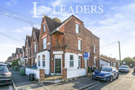 2 bedroom flat to rent - Photo 5