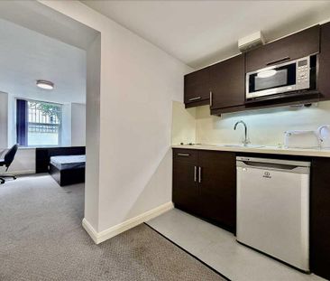 Studio to rent - Photo 1