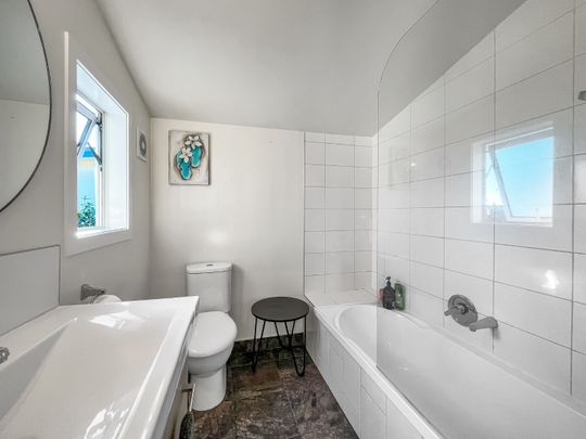 Shrimpton Road, Haumoana - Photo 1