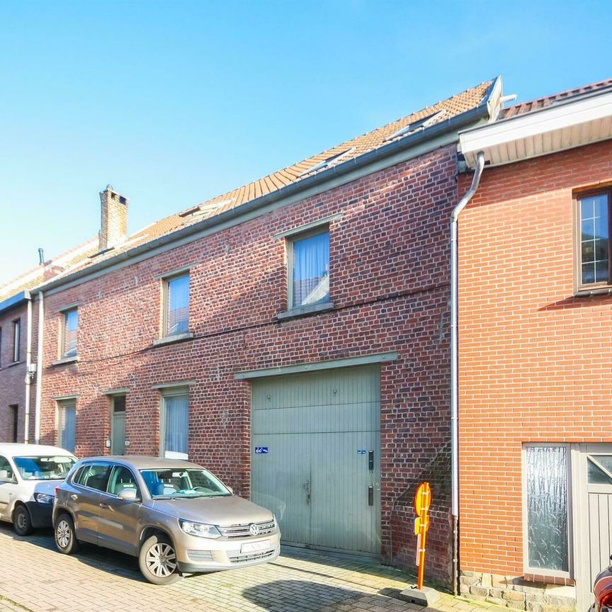 Te huur - Dakappartement in Wezembeek-Oppem - Photo 1