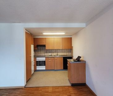 Geräumige 4.5 Zimmer Wohnung mit Terrasse - Photo 5