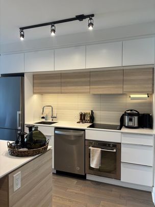 Rue Eleanor, H3C 0T5, Montréal - Photo 1