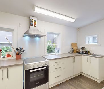 18 Tennyson Street, Te Aro - Photo 1