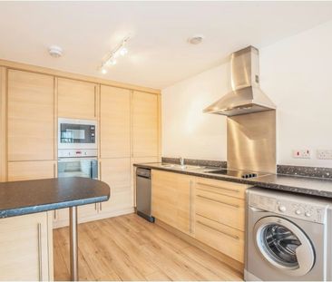 Flat to rent on - Photo 4