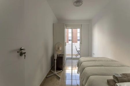 Carrer del Poeta Mas i Ros, Valencia, Valencian Community 46022 - Photo 3