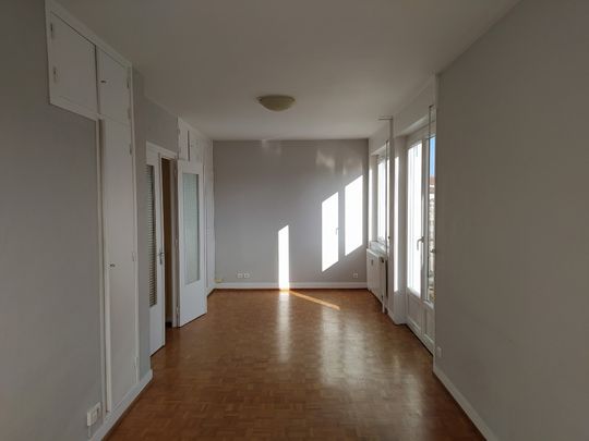 Appartement - 2 pièces - Plateau central - Photo 1