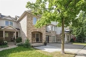 Condo Townhouse For Lease | W9248363 - Photo 2