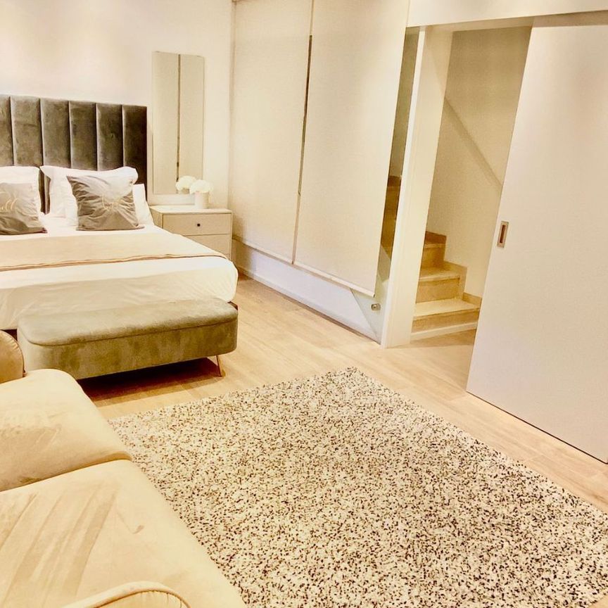 Townhouse in Puerto Banús - Photo 1